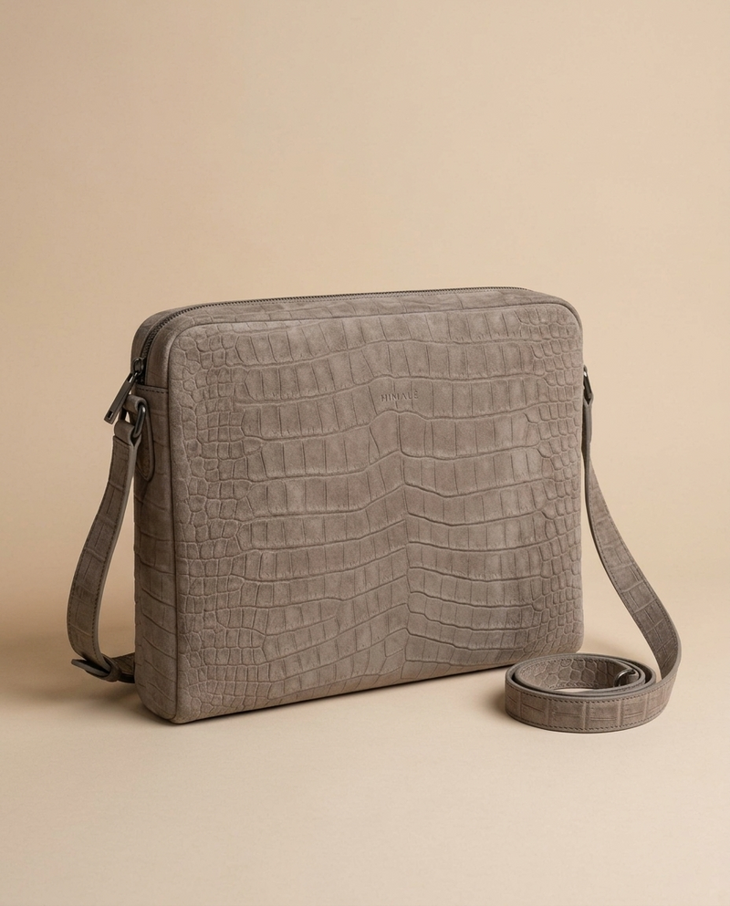 Smoke Grey Messenger